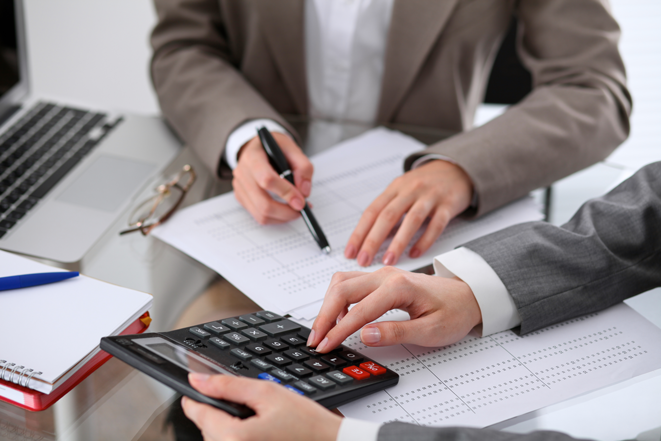 مشاور مالیاتی چیست و چه وظایفی دارد؟